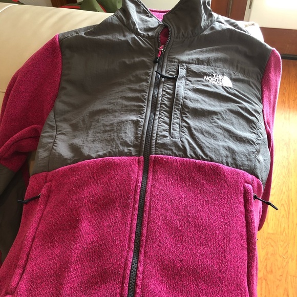 The Northface Denali Jacket - Picture 5 of 6